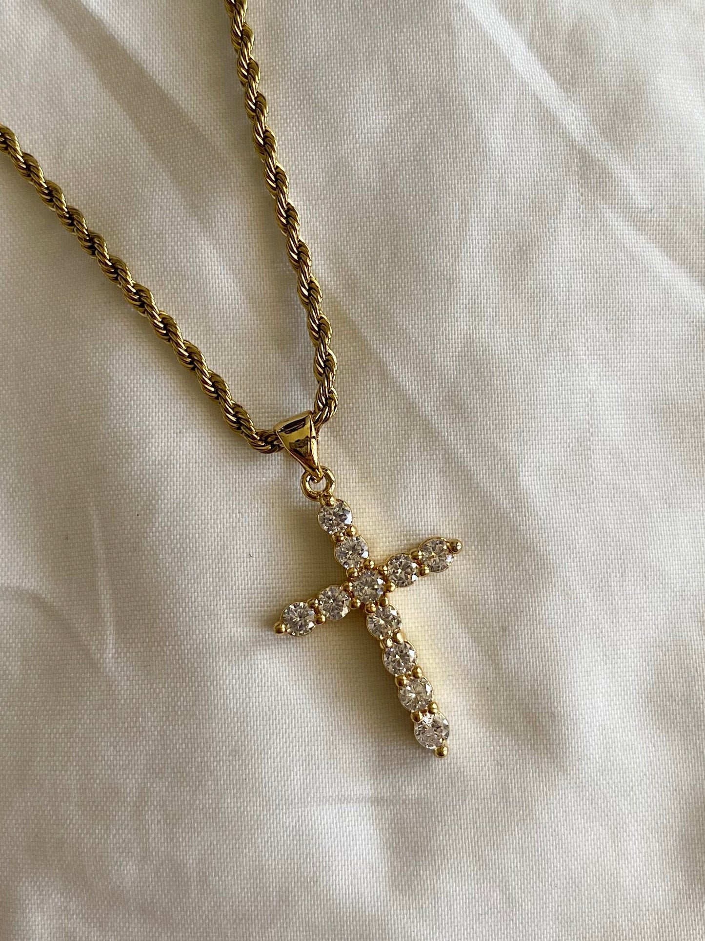 Dainty Cross Necklace